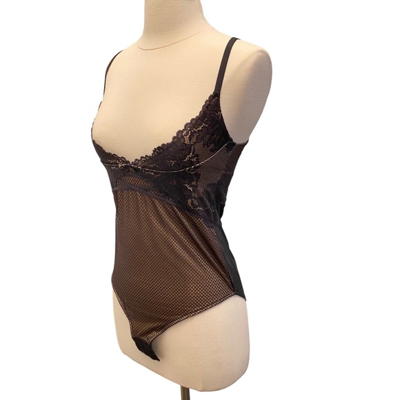 Maidenform Lace Firm Control Body Shaper Bodysuit Romper - Picture 5 of 9